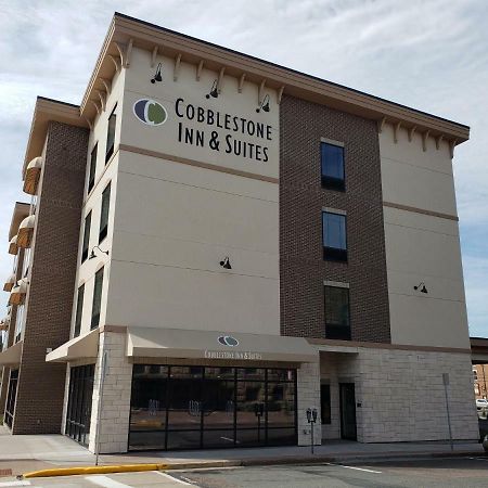 Cobblestone Inn & Suites - Menomonie/Uw-Stout Luaran gambar