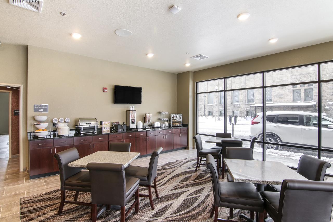 Cobblestone Inn & Suites - Menomonie/Uw-Stout Luaran gambar